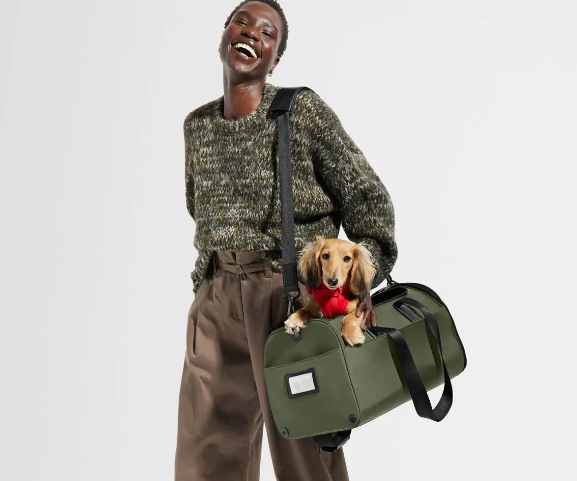The Pet Carrier in Olive Green